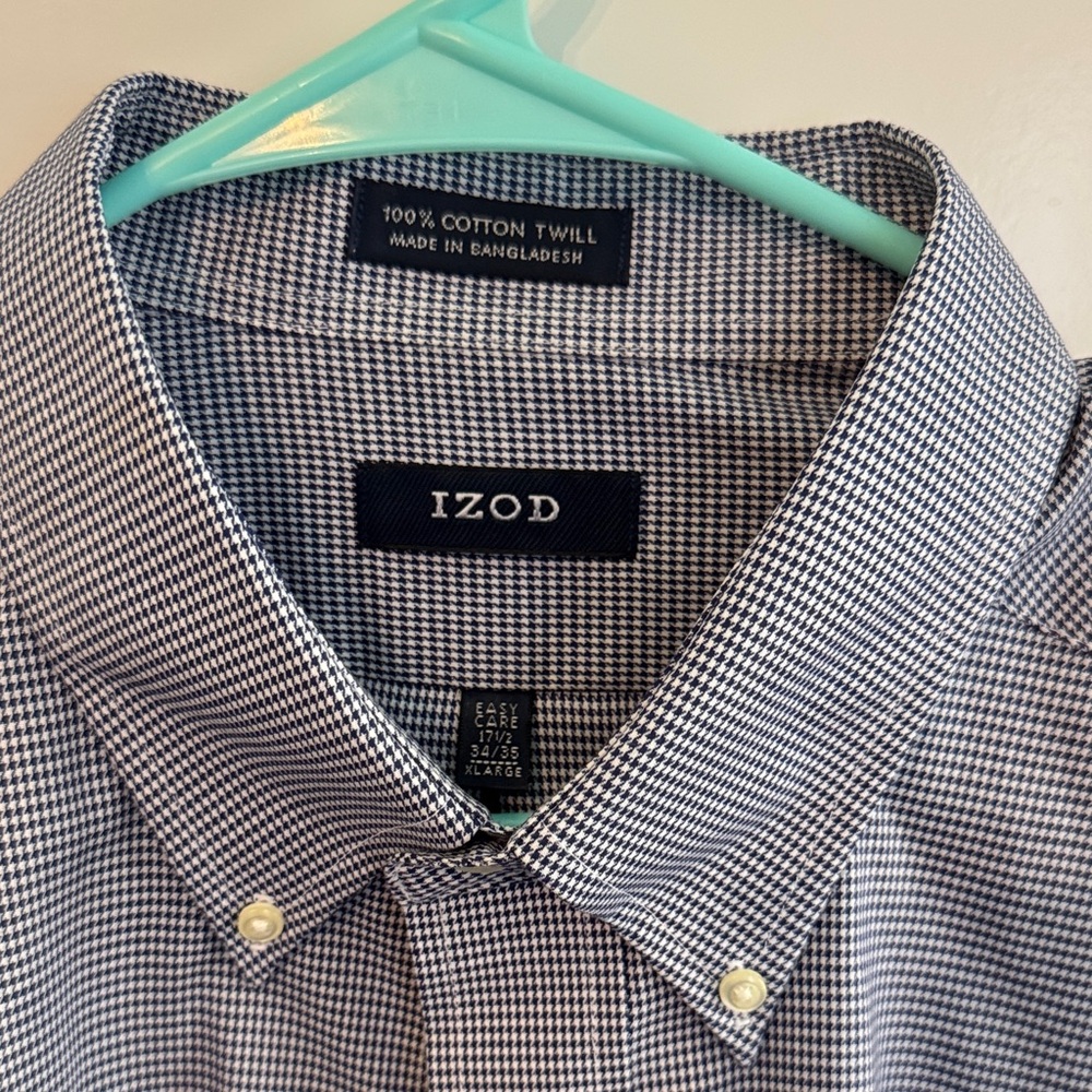 Izod Men's Black and White Gingham Shirt